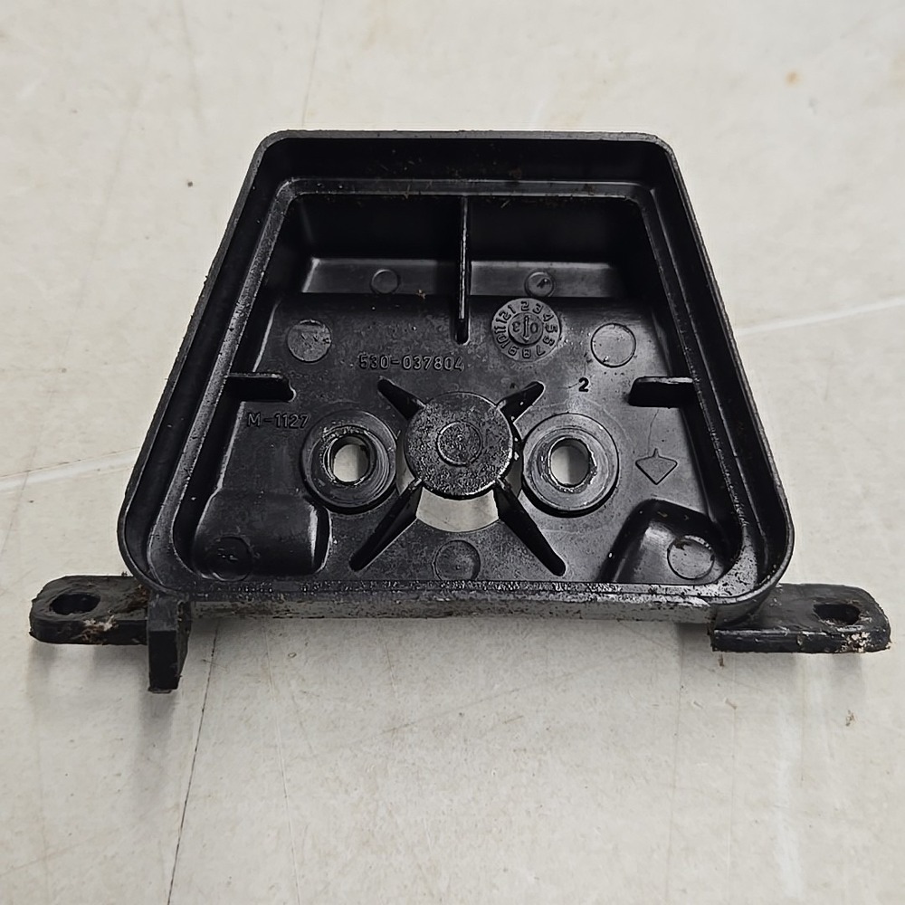 OEM Craftsman 18" / 40cc Chainsaw Replacement Filter Housing